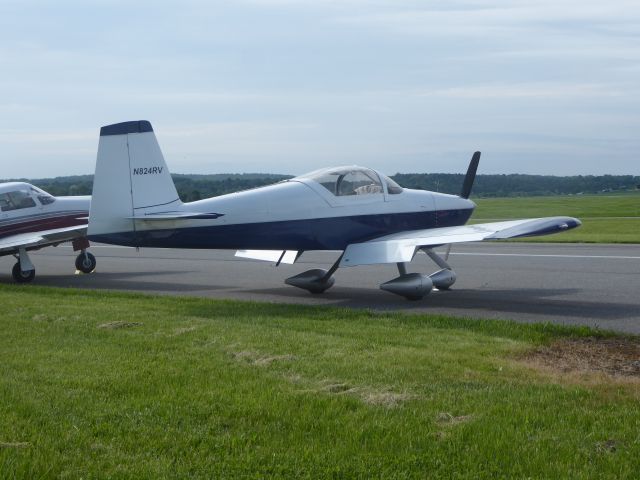 Vans RV-7 (N824RV)
