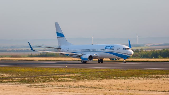 Boeing 737-700 (SP-ESD)