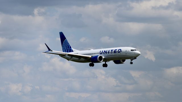 Boeing 737 MAX 8 (N57286) - 4/15/23