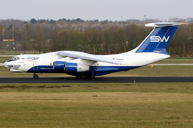 Ilyushin Il-76 (4K-AZ100)