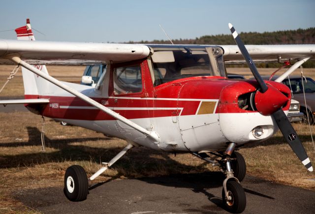 Cessna 152 (N49394)