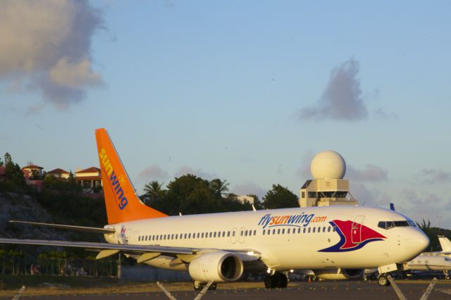 Boeing 737-800 (C-FGVK) - This 737-800 is turning for home after a run down to Sint Maarten with New Year revellers..