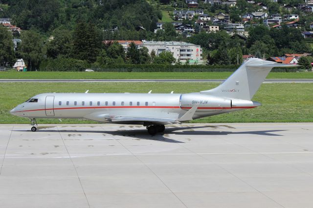 Bombardier Global Express (9H-VJW)