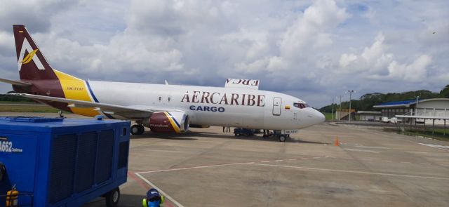 Boeing 737-700 (HK5197) - Montería Córdoba, transportando mercancías