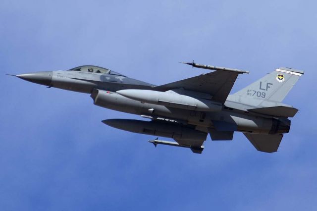 Lockheed F-16 Fighting Falcon (93-0709) - Taiwanese Air Force General Dynamics F-16A Block 20 Fighting Falcon 93-0709 of the 21st Fighter squadron Gamblers.