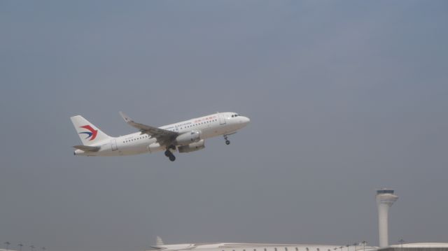 Airbus A320 (B-8427)