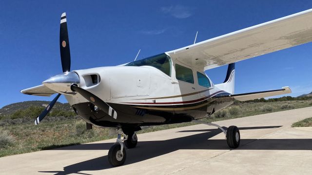 Cessna Centurion (N1675X)