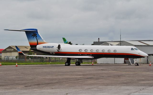 Gulfstream Aerospace Gulfstream V (N528AP) - n528ap g550 at shannon 16/8/14.