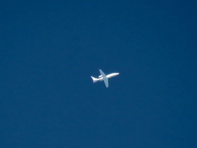 Learjet 40 (N810JK)