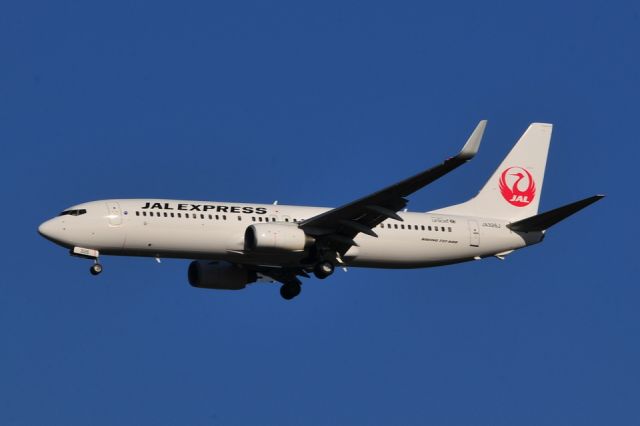 Boeing 737-800 (JA326J)