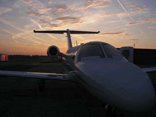 Cessna Citation CJ1 (N521PF) - CitationJet at dawn