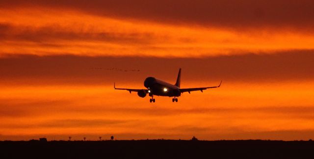 Embraer ERJ-190 (LV-CPI)