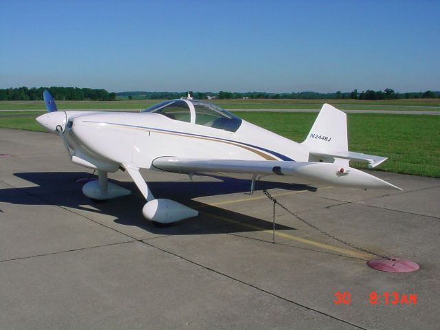 Experimental  (N244BJ) - Parked on ramp 6/30/09