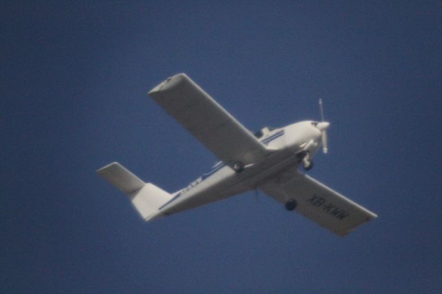 XB-KWW — - sobre vuelo en la ciudad