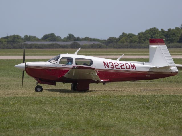 Mooney M-20 (N322DM) - osh18! 25 JUL 2018.