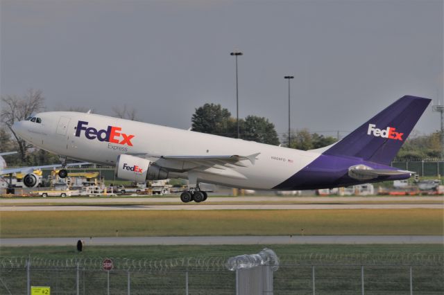 Airbus A310 (N808FD) - This is my 3000th photo to upload to Flight Aware!