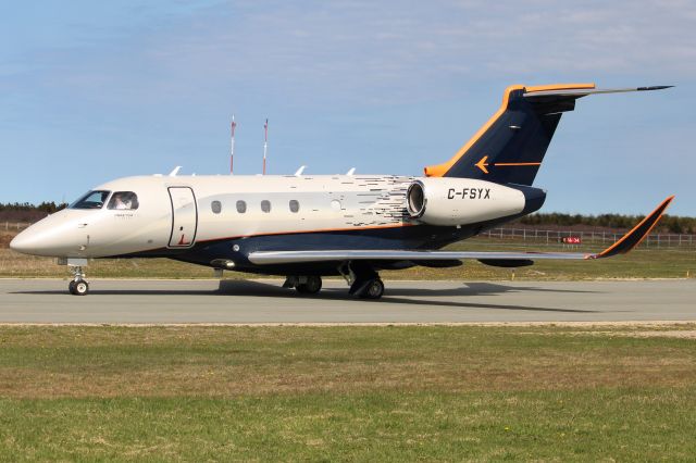 Embraer Legacy 450 (C-FSYX) - 17/05/2024