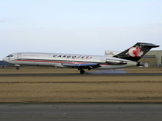 BOEING 727-200 (C-FCJP)