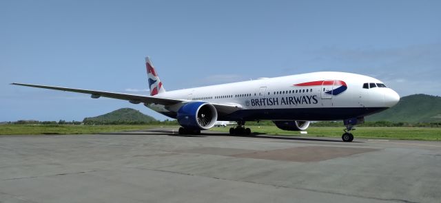 Boeing 777-200 (G-VIIT)