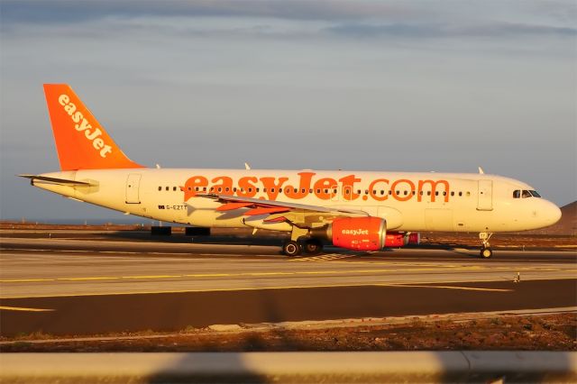 Airbus A320 (G-EZTT)