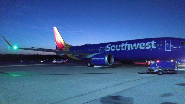 Boeing 737-800 (N8706W) - First time the MAX came to BWI. Absolutely beautiful!