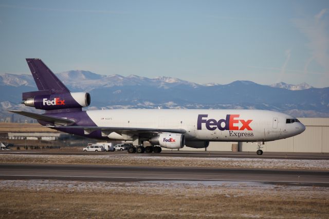 McDonnell Douglas DC-10 (N321FE)