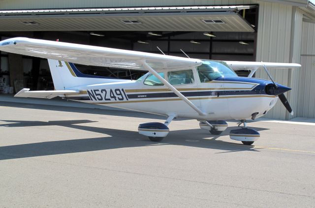 Cessna Skyhawk (N52491)