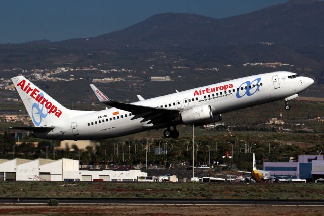 Boeing 737-800 (EC-III)