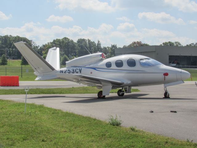 Cirrus Vision SF50 (N253CV)