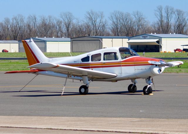 Beechcraft Sundowner (N4707J) - At Downtown Shreveport. 1966 Beech A23-24 Musketeer Super III