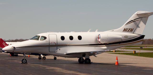 Beechcraft Premier 1 (N1XH)