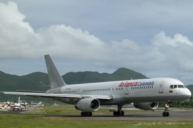 Boeing 757-200 (N517NA)