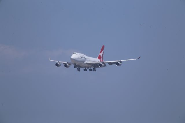 Boeing 747-400 (VH-OJS)