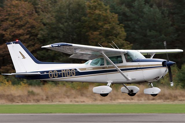 Cessna Skyhawk (OO-MDG)