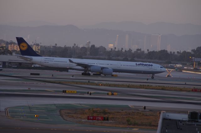 Airbus A340-600 (D-AIHS)