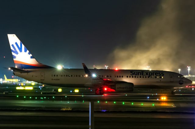 Boeing 737-800 (D-ASXW)