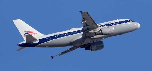 Airbus A319 (N745VJ) - phoenix sky harbor international airport 17JAN20