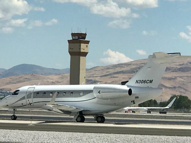 Embraer Legacy 550 (N306CM)