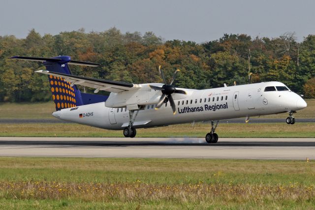 de Havilland Dash 8-400 (D-ADHS) - "Lufthansa Regional" livery