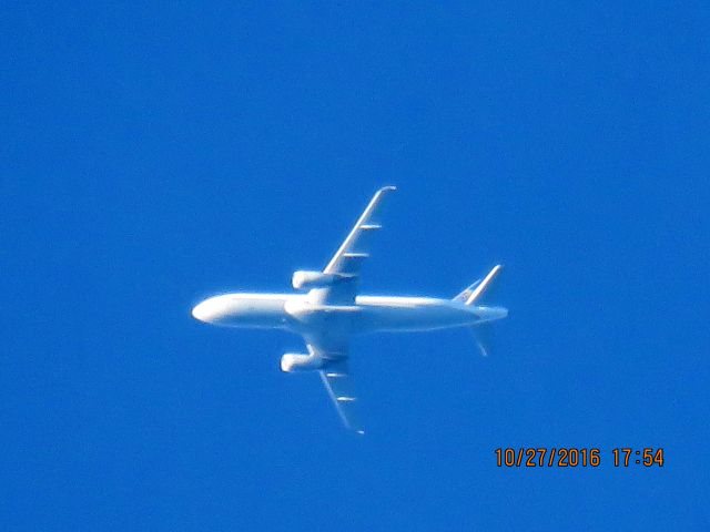 Airbus A320 (N486UA)