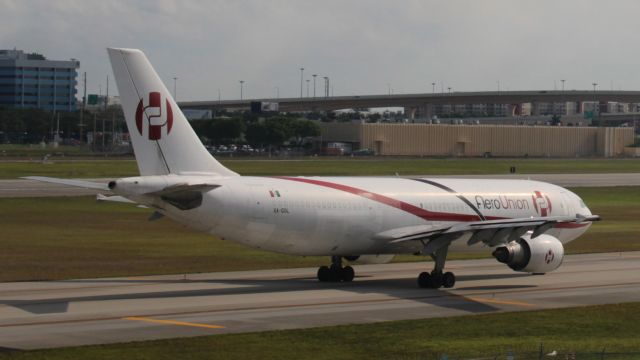 Airbus A300F4-200 (XA-GGL)