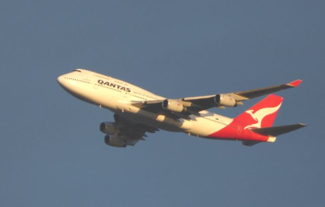 Boeing 747-400 (VH-OJT) - Shown here is a Qantas Boeing 747 a few minutes until it lands in the Winter of 2017.