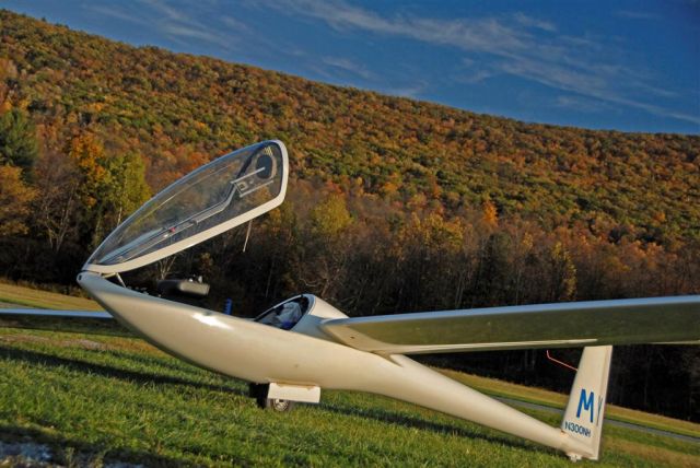 Unknown/Generic Glider (N300NH)