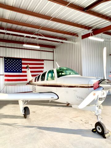 Beechcraft Bonanza (36) (N36VH)
