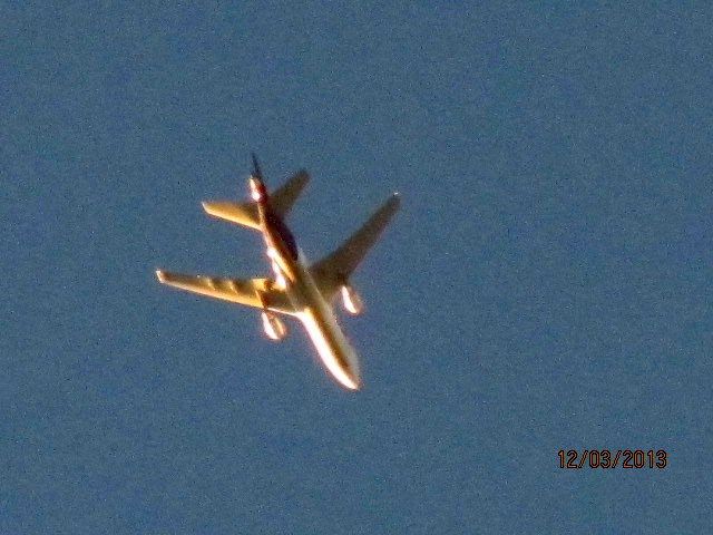 McDonnell Douglas DC-10 (N311FE)