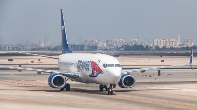 Boeing 737-800 (OK-TVL)