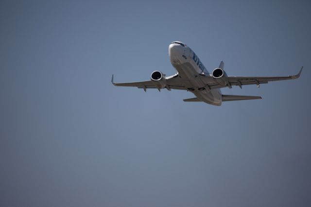 Boeing 737-800 (VQ-BJS)