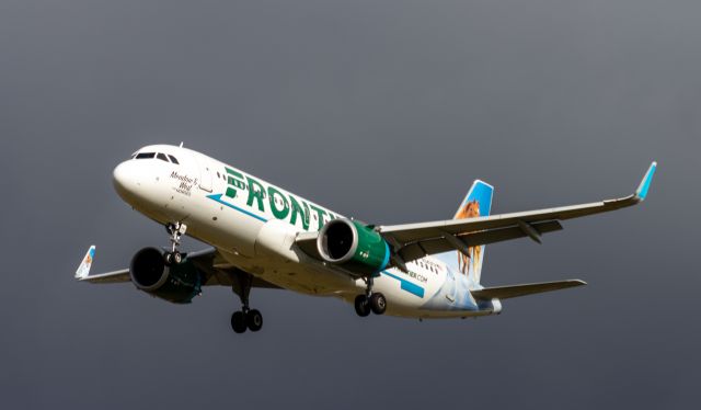 Airbus A320neo (N343FR) - landing on runway 27 today