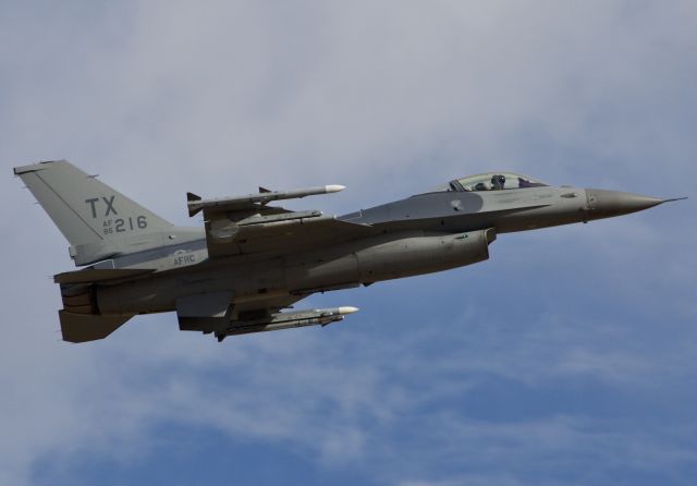 Lockheed F-16 Fighting Falcon (86-0216) - A member of the 457th Fighter Squadron departing home base, NAS/JRB Fort Worth, for a local sortie (Please view in "full" for highest image quality)