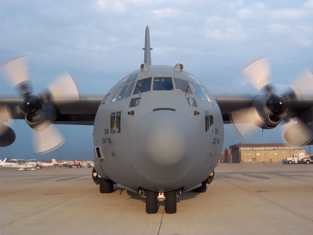 Lockheed C-130 Hercules (N23281)